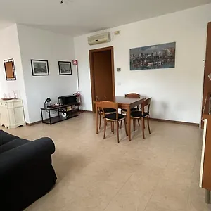  Apartment Pitagora